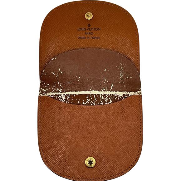 53. Louis Vuitton Monogram Coin Pouch - Picture 8 of 15
